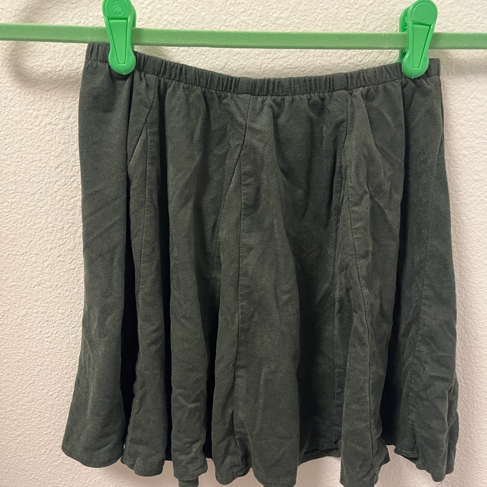 Brandy Melville Dark Green Circle Skirt